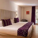 Sansi Diputació Hotel