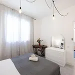 Lb Nice Apartment Sagrada Familia