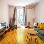 P2Ari1046 - Magnific 2Bed Apartment In The City Center