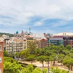 Cozy Studio with Amazing Terrace near Plaza España