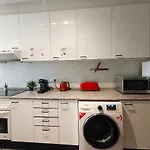 By Plaza Urquinaona Rooms