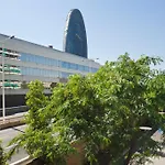 Glorias:Sagrada Familia 15 Minutos - Playa 20 Minutos