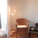 Comfortable Apartment. Very Central And Quiet.