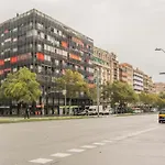 Renovated 4BD 2BTH with terrace in Plaza España