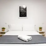 Plaza Urquinaona Central And Comfortable 3Bd