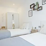 Ola Living Consell De Cent