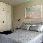Precioso y tranquilo apartamento zona alta Diagonal Barcelona