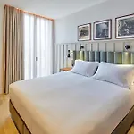 Via Sants Hotel Barcelona, Tapestry Collection By Hilton
