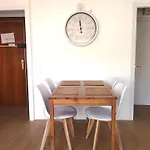 Aparteasy - Atic Sants
