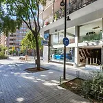Apartment Eixample Esq Rocafort Diputacio By Interhome