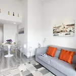 Eixample Building Apartments By Mercedes Heritage