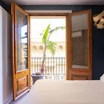 Hostal Sol y K