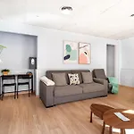 Flaugier Apartment Near Sagrada Familia