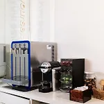 Chic & Basic Born Boutique Hotel