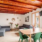 Huge&modern 4 bedroom apartment next to Paseo de Gracia