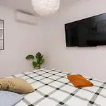 Modern Stylish Apartments & Studios