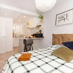 Modern Stylish Apartments & Studios