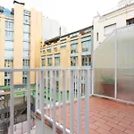 Apartamento Con Terraza Junto A Paseo De Gracia