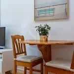 Cozy Apartment Near Sagrada Familia