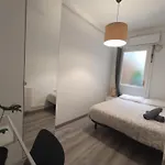 Private Rooms On Tamarit Street