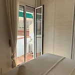 Rooms In Spacious Apartment In City Center