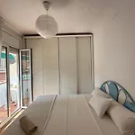Rooms In Spacious Apartment In City Center