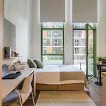 Aparto Cristobal De Moura Hall Of Residence - Only For Students In Barcelona