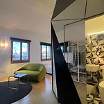 Atico Central Con Terraza