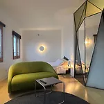 Atico Central Con Terraza