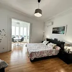 Bailen Rooms