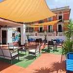 Heylola! Hostel