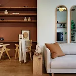 Kulun - 2 Bedrooms In Eixample Esquerra