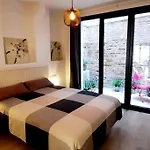 Acogedor Apartamento Con Entrada Independiente