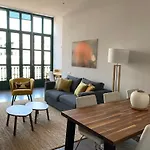 M&E Agency Apartments Valencia 277 By Marta And Emanuele