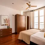 Ronda Sant Pere Private City Center 3Bedroom Suite C