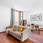 Ronda Sant Pere Private City Center 3Bedroom Suite C