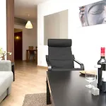 Apartment Bright Sagrada Familia