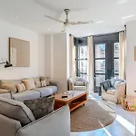Canela Homes Barcelona Ninot