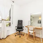 Apartment Vila Olimpica Sant Marti By Interhome
