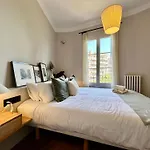 BarcelonaForRent Plaza Sagrada Familia Apartment