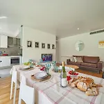 Vila Olimpica Pool Suites