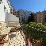 Piso En Gracia De 3 Habitaciones Dobles Suits