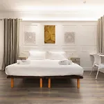 Enjoybcn Coliseum Apartments