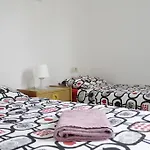 Cozy Apartment Near Sagrada Familia