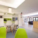 Dream Cube Hostel