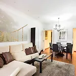 Oxis Apartments - Plaza Espana Fira