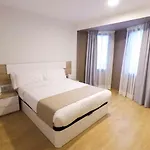Ginosi Pedralbes Hotel