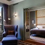 Unique Rentals - Luxurious Oasis