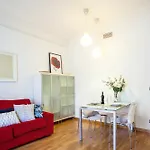 Feelathome Gran Via Apartment