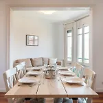 Stunning 4Br Apart In Sagrada Familia